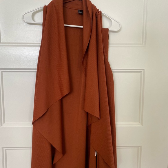 Burnt orange short sleeve cardigan, never worn - Picture 3 of 4